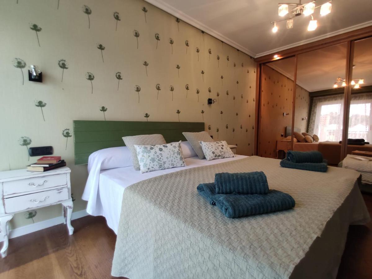 Apartamento Atico Matias Lopez Sarria Exterior foto
