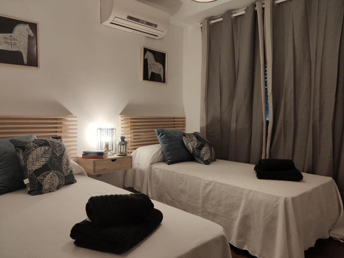 Apartamento Atico Matias Lopez Sarria Exterior foto